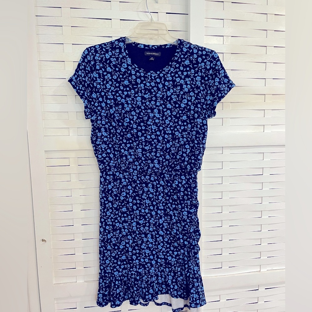 Banana Republic Short Sleeve Floral Dress